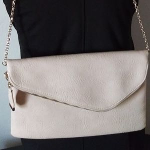 NWOT Urban Expression Bag